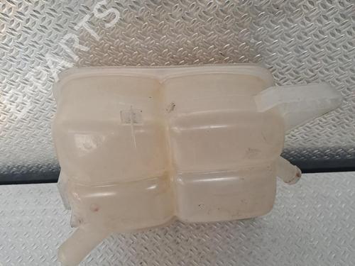 expansion-tank-ford-focus-iii-2010-2011-2012-2013-2014-2015-2016-2017-2018-2019-2020-24080862 main image