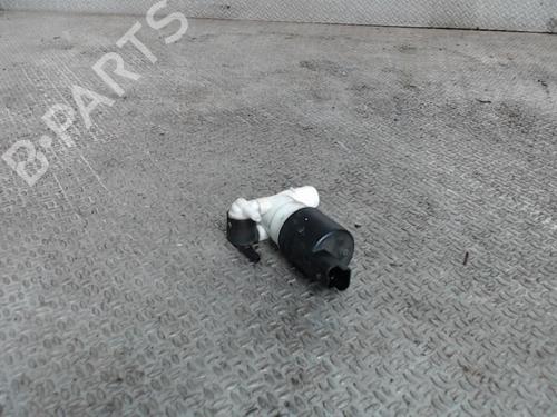 Used Washer pump RENAULT MEGANE IV Hatchback (B9A/M/N_) 1.2 TCe 100 (B9MS) (100 hp) 24076128