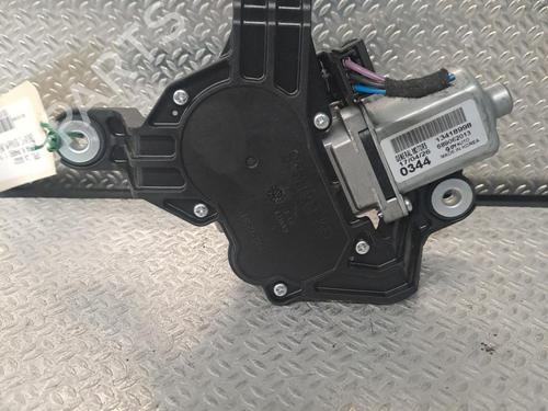 rear-wiper-motor-opel-astra-k-b16-2015-2016-2017-2018-2019-2020-2021-2022-24097894 main image