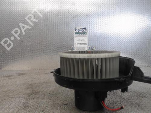 Used Heater blower motor VW POLO V (6R1, 6C1) 1.2 TSI 16V (90 hp) 24085225