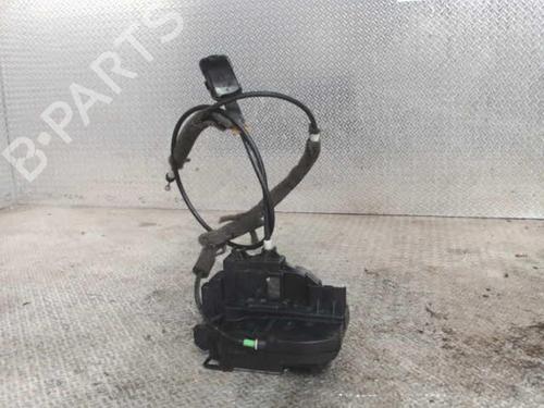 Used Front right lock NISSAN MICRA III (K12) 1.2 16V (65 hp) 24073879