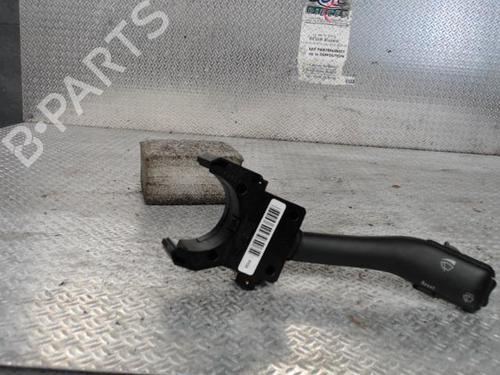 Used Steering column stalk SKODA OCTAVIA I (1U2) 1.9 TDI (90 hp) 24066398