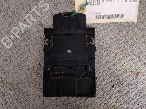 Elektronisch kontaktslot RENAULT SCÉNIC III (JZ0/1_) 1.9 dCi (JZ0J, JZ1J, JZ1K, JZ1S) (131 hp) 24215029