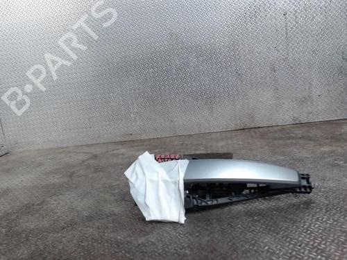 Used Front left exterior door handle OPEL ASTRA J (P10) 1.7 CDTI (68) (110 hp) 24084174