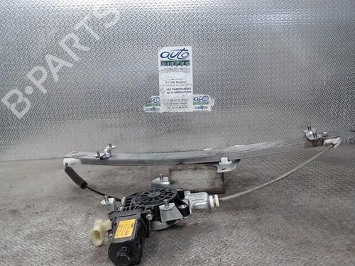 front-right-window-mechanism-hyundai-getz-tb-2001-2002-2003-2004-2005-2006-2007-2008-2009-2010-2011-24079054 main image