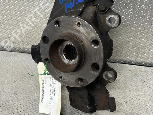 Used Right front steering knuckle Right front steering knuckle FIAT GRANDE PUNTO (199_) 1.3 D Multijet (75 hp) 36757091 36757091