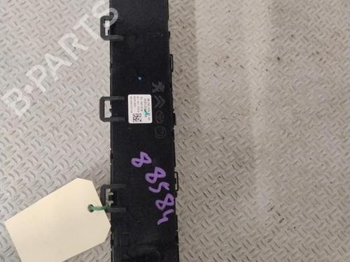 BP30606179I5 main image