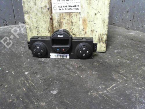 Used Climate control RENAULT MEGANE II Coupé-Cabriolet (EM0/1_) 1.9 dCi (120 hp) 24066603