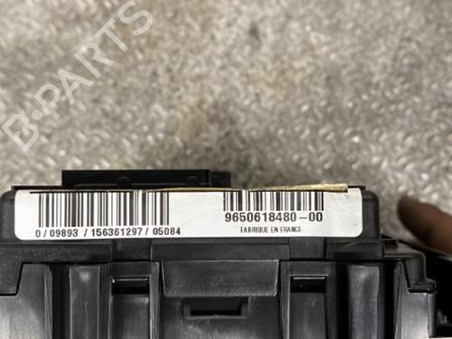 Used Fuse box CITROËN C3 I (FC_, FN_) 1.1 i (60 hp) 30740278