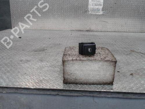 Used Switch AUDI A3 Sportback (8PA) 1.9 TDI (105 hp) 24093864