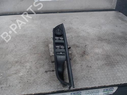 Used Left front window switch FORD FOCUS III 2.0 TDCi (163 hp) 24096737
