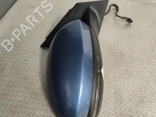 right-mirror-renault-megane-iv-hatchback-b9amn_-2015-31266039 main image