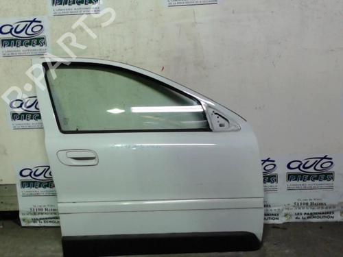 Used Right front door VOLVO XC70 I Cross Country (295) 2.5 T XC AWD (209 hp) 24069860