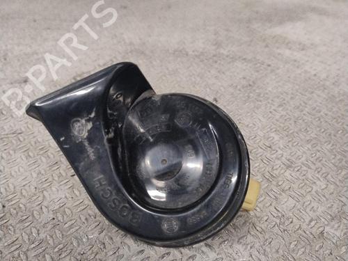 Used Horn RENAULT TWINGO II (CN0_) 1.2 16V (CN0K, CN0V, CN0A) (76 hp) 32457129