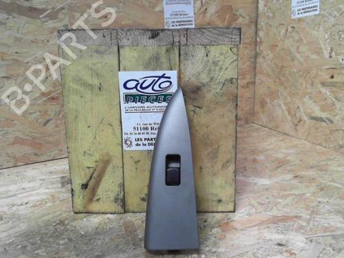 Used Switch NISSAN NOTE (E11, NE11) 1.5 dCi (86 hp) 24067082