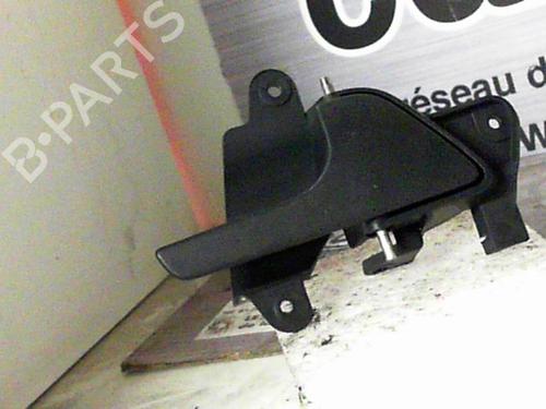 Used Front right interior door handle Front right interior door handle VW TRANSPORTER T5 Van (7HA, 7HH, 7EA, 7EH) 2.5 TDI (130 hp) 24064691 24064691