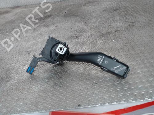 Used Steering column stalk SEAT TOLEDO III (5P2) 1.9 TDI (105 hp) 24080746