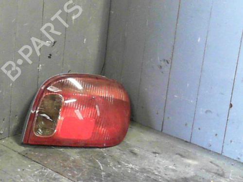 Used Right taillight TOYOTA YARIS (_P1_) 1.0 (SCP10_, SCP10R) (65 hp) 24063445
