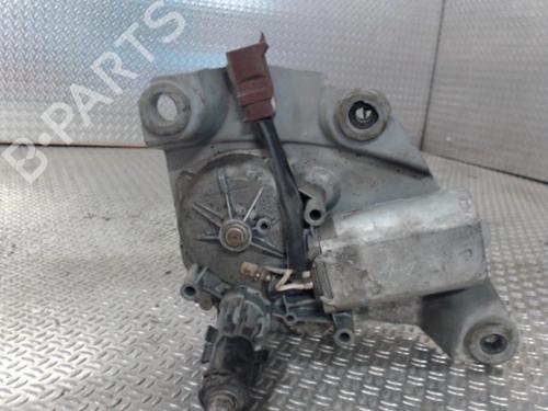 Ruitenwissermotor achter PEUGEOT 206 Hatchback (2A/C) 1.4 i (75 hp) 24071804