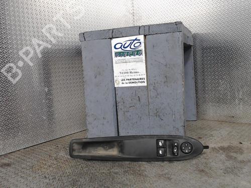 Used Left front window switch Left front window switch CITROËN DS3 (SA_) 1.6 HDi 90 (92 hp) 24079268 24079268