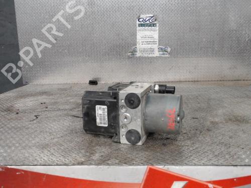 Used ABS pump TOYOTA AVENSIS Saloon (_T25_) 2.0 D-4D (ADT250_, ADT250R) (126 hp) 30483998
