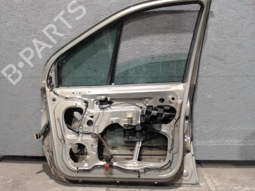 Used Right front door RENAULT SCÉNIC I MPV (JA0/1_, FA0_) 1.6 (JA00, JA16, JA15, JA19, JA1V, JA2B, JA2C, JA0B,... (107 hp) 24098070