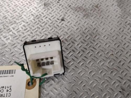 Used Left front window switch CITROËN C4 CACTUS 1.2 VTi 82 (82 hp) 25704044