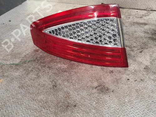 Used Left taillight Left taillight 24061637 24061637