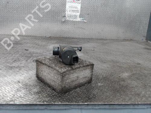 Used Washer pump Washer pump RENAULT MASTER II Platform/Chassis (ED/HD/UD) 2.5 dCi (ED01, ED0Y, ED41, ED4Y, ED81, ED8Y, ED91, ED9Y,... (146 hp) 24088491 24088491