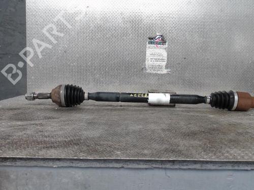 Used Right front driveshaft CITROËN C3 II (SC_) 1.4 (73 hp) 24093421
