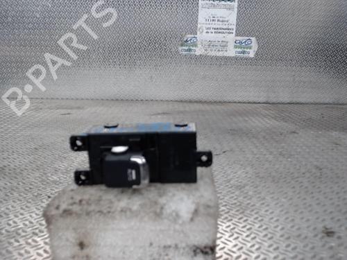 Used Right rear window switch Right rear window switch KIA CEE'D (JD) 1.6 CRDi 136 (136 hp) 24075362 24075362
