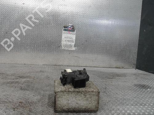 Used Switch Switch TOYOTA YARIS (_P9_) 1.4 D-4D (NLP90_, NLP90R) (90 hp) 24091670 24091670