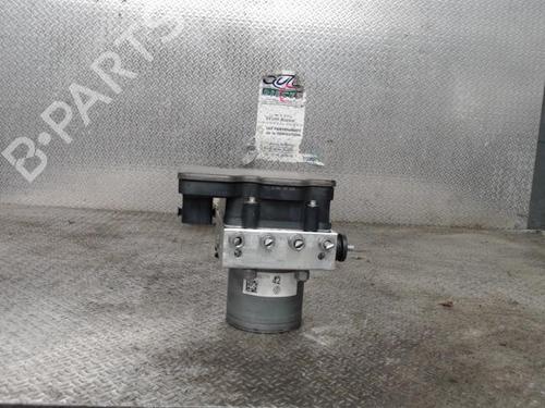Used ABS pump ABS pump RENAULT CAPTUR II (HF_) 1.0 TCe 90 ECO-G (HFM6) (91 hp) 30484107 30484107