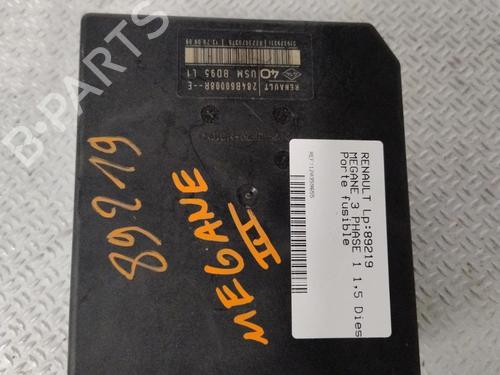 Used Fuse box Fuse box RENAULT MEGANE III Hatchback (BZ0/1_, B3_) 1.5 dCi (106 hp) 32457111 32457111