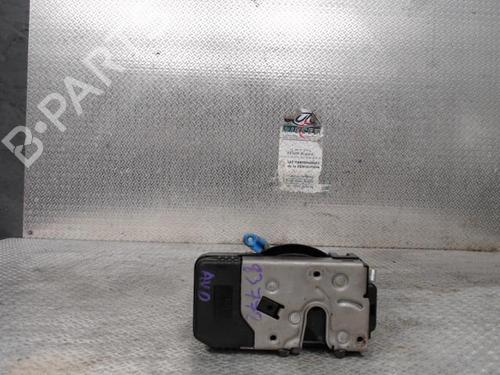 Used Front right lock NISSAN PRIMASTAR Van (X83) 1.9 dCi 100 (100 hp) 24094659