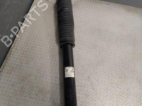Used Left rear shock absorber Left rear shock absorber KIA SPORTAGE V (NQ5) 1.6 CRDi MHEV (136 hp) 32740243 32740243