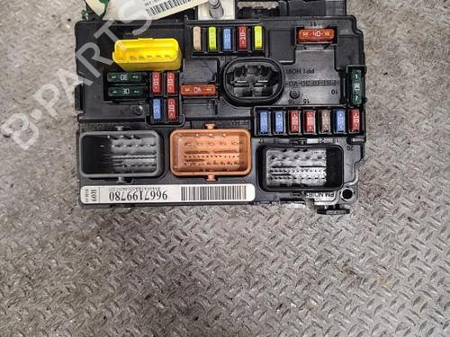 Used Fuse box PEUGEOT 207 (WA_, WC_) 1.6 HDi (92 hp) 30484474