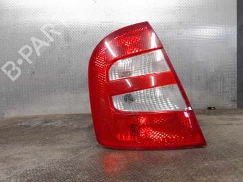 Used Left taillight Left taillight SKODA FABIA I Saloon (6Y3) 1.4 (68 hp) 24084687 24084687