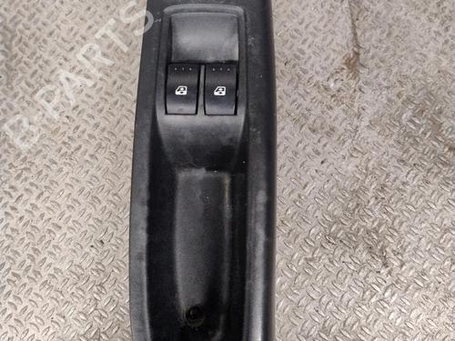 Used Left front window switch Left front window switch 31302130 31302130