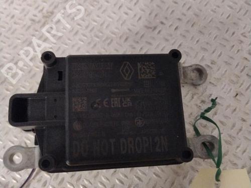 electronic-module-renault-clio-v-b7_-2019-29318566 main image