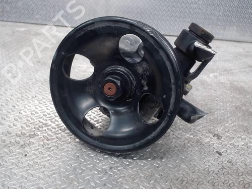 Used Steering pump KIA CARENS III MPV (UN) 2.0 CRDi 115 (115 hp) 24077319