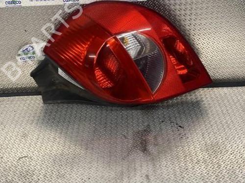 Right taillight RENAULT CLIO III (BR0/1, CR0/1) 1.2 16V (BR02, BR0J, BR11, CR02, CR0J, CR11) | BP24099880C35 