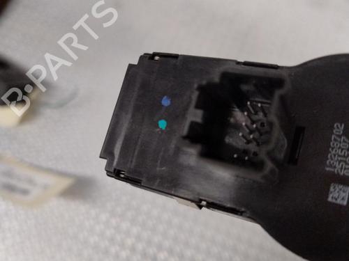 Used Headlight switch OPEL INSIGNIA A Sports Tourer (G09) 2.0 CDTI (35) (131 hp) 25704212