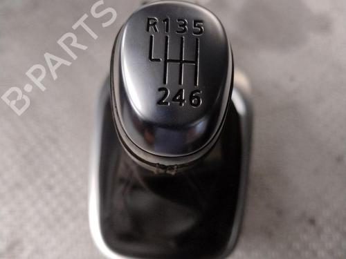 Used Shift knob RENAULT MEGANE IV Hatchback (B9A/M/N_) 1.2 TCe 130 (B9MR) (130 hp) 26725067