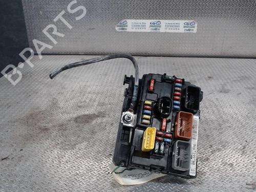 Used Fuse box Fuse box PEUGEOT 207 (WA_, WC_) 1.6 HDi 110 (112 hp) 30484423 30484423
