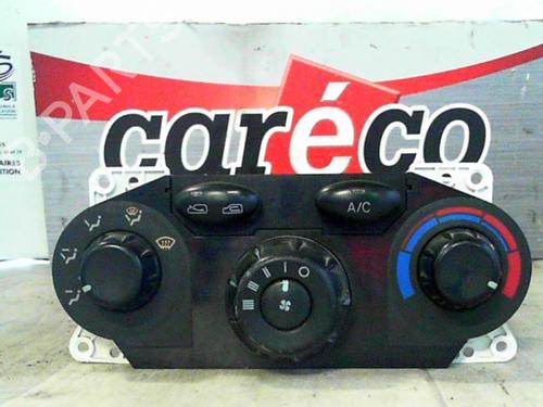 AC-Styringsenhed/Manøvreenhed HYUNDAI SANTA FÉ I (SM) 2.0 CRDi 4x4 (113 hp) 24067176