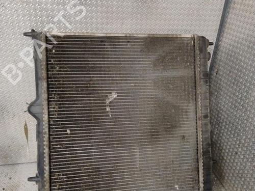 Used Water radiator Water radiator PEUGEOT 3008 I MPV (0U_) 2.0 HDi Hybrid4 (0URHCA) (200 hp) 33330945 33330945