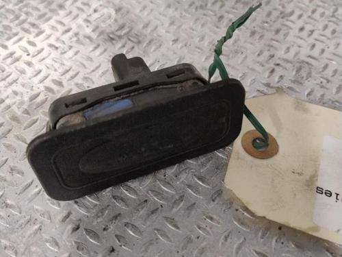 Used Tailgate handle RENAULT SCÉNIC II (JM0/1_) 1.5 dCi (JM1E, JM16) (106 hp) 25884088