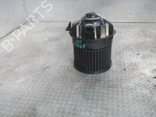 Used Heater blower motor PEUGEOT 308 I (4A_, 4C_) 1.6 HDi (90 hp) 24072499