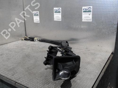Used Shift knob RENAULT SCÉNIC IV (J9_) 1.2 TCe 130 (130 hp) 24076446